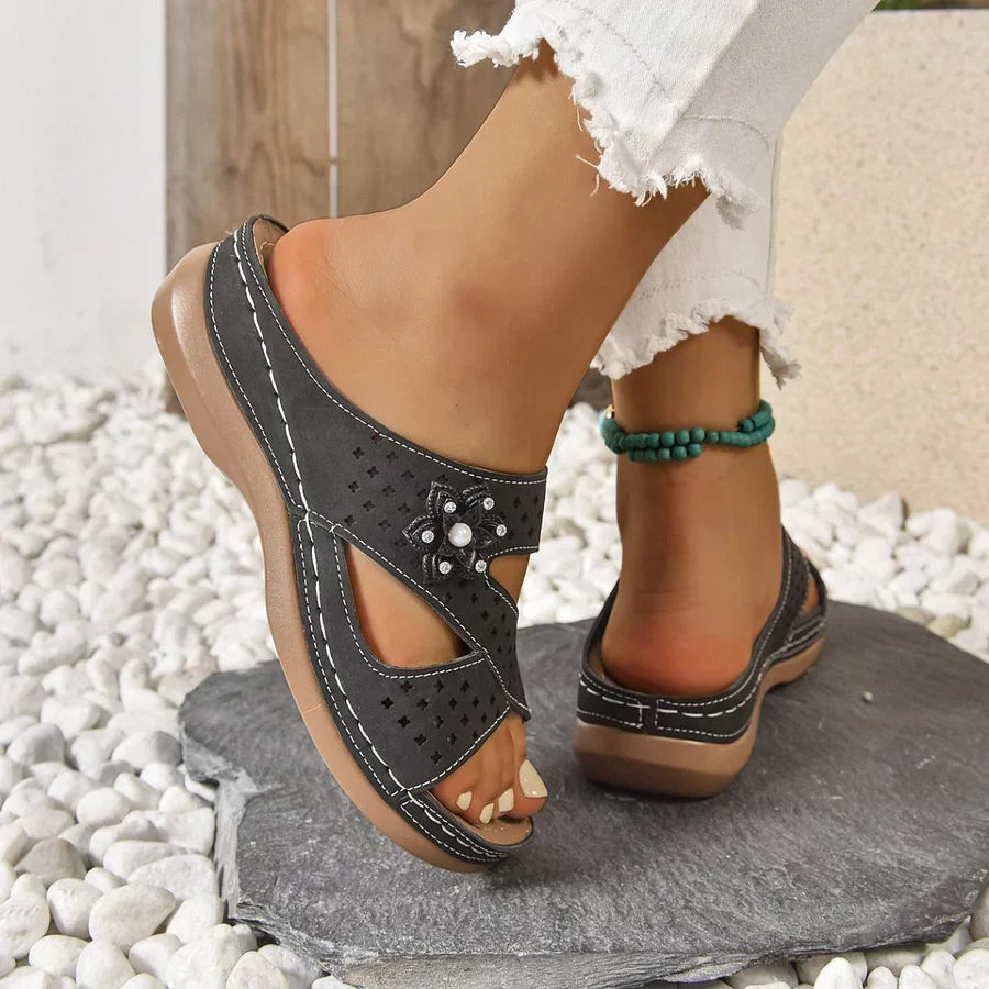 KRISTINA - ORTHOPÄDISCH BLUME LÄSSIG KEILABSATZ SANDALEN