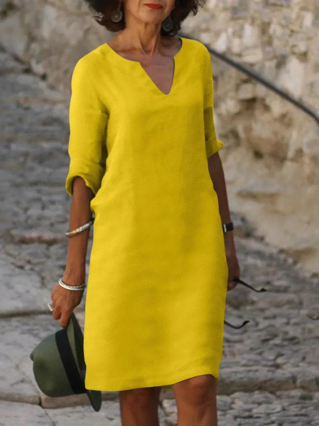 JOSE - ELEGANTES KLEID MIT V-AUSCHNITT